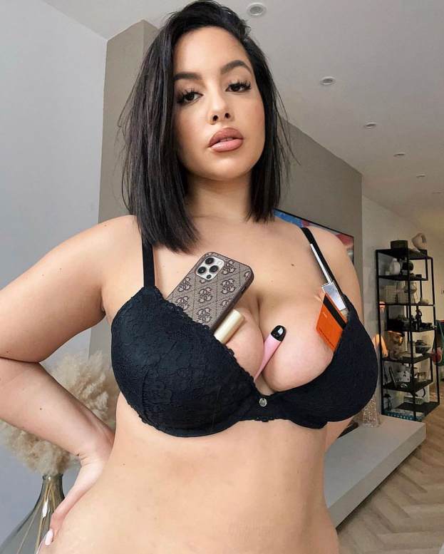 zina hadid hot